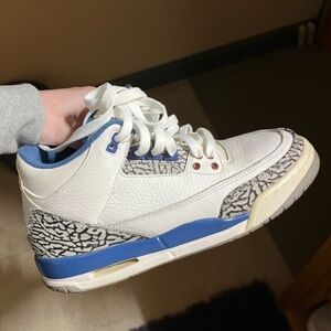 Jordan 3 true blue 2011